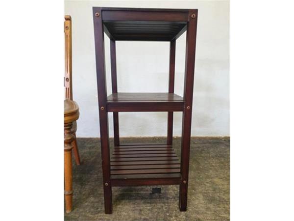 ~/upload/Lots/51227/auscyvibptdy6/Lot 004 Occosinal 3 Tier Side table 84H x 37 x 39cm_t600x450.jpg